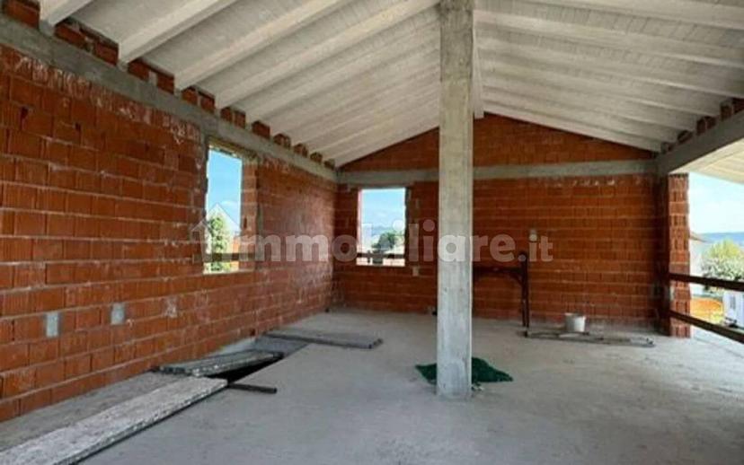 Villa unifamiliare via San Martino, 5, Centro, Angera — foto 4 di 32