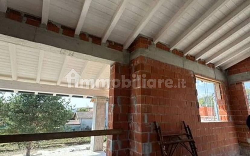 Villa unifamiliare via San Martino, 5, Centro, Angera — foto 3 di 32