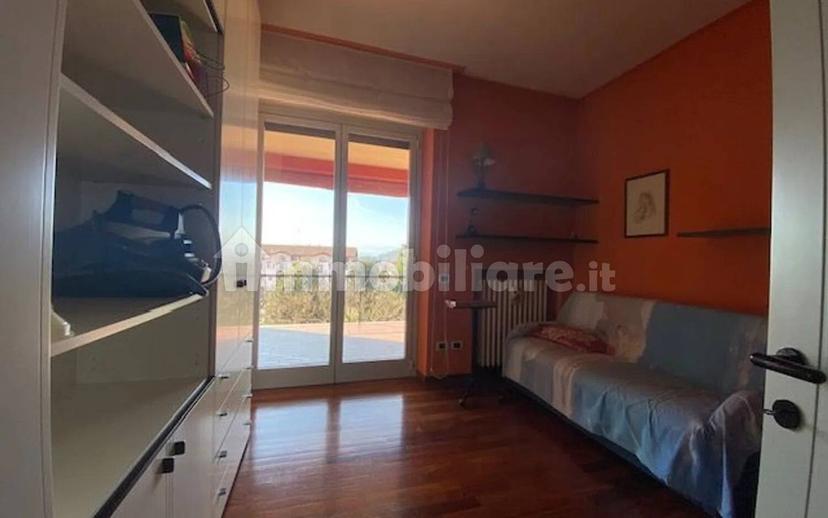 Villa unifamiliare via Montello, 55, Sesto Calende — foto 4 di 48