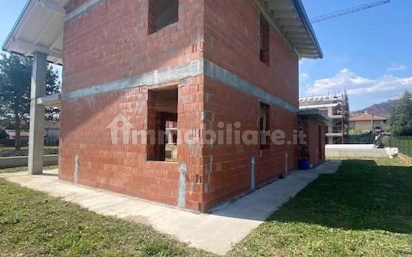 Villa unifamiliare via San Martino, 5, Centro, Angera — foto 6 di 32