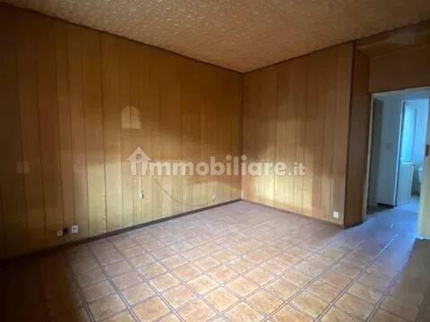 Appartamento via Don Giovanni Minzoni, 25, Centro, Castelletto Sopra Ticino — foto 9 di 25