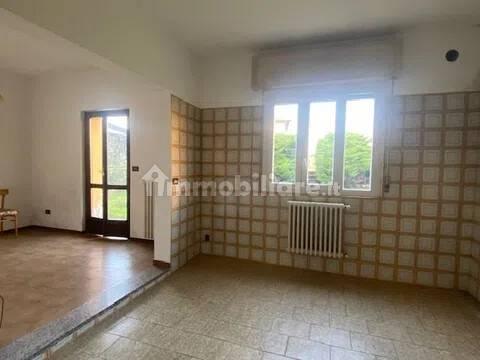 Appartamento via Don Giovanni Minzoni, 25, Centro, Castelletto Sopra Ticino — foto 3 di 25