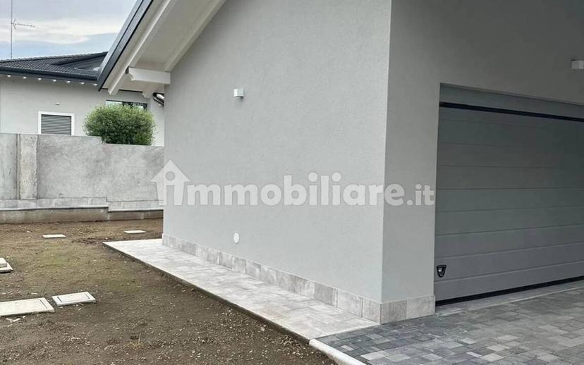 Villa unifamiliare via San Martino, 5, Centro, Angera — foto 31 di 32