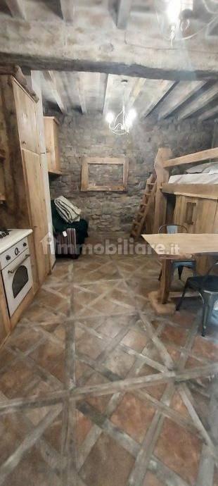 Appartamento via Cerezzola, Cerezzola, Canossa — foto 4 di 39
