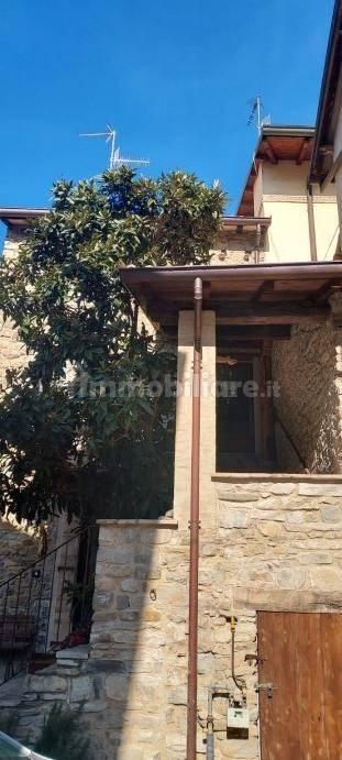 Appartamento via Cerezzola, Cerezzola, Canossa — foto 37 di 39