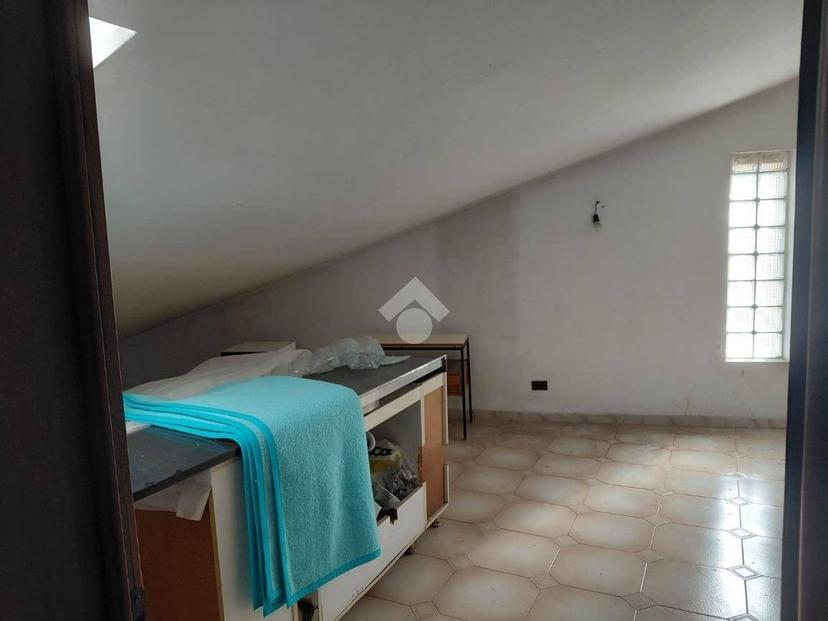 Bilocale corso Umberto I 75, Emanuele II, C. Colombo, Morelli e Silvati, Avellino — foto 10 di 22