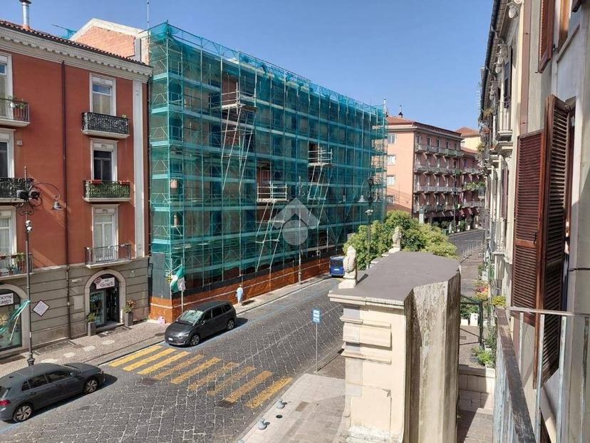 Bilocale corso Umberto I 75, Emanuele II, C. Colombo, Morelli e Silvati, Avellino — foto 9 di 22