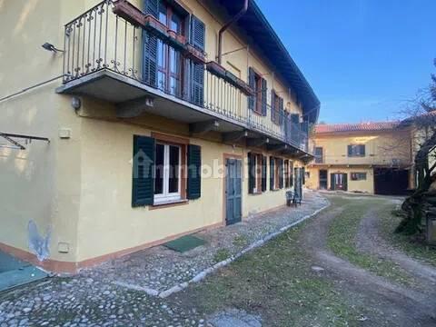 Appartamento via Don Giovanni Minzoni, 25, Centro, Castelletto Sopra Ticino — foto 12 di 25