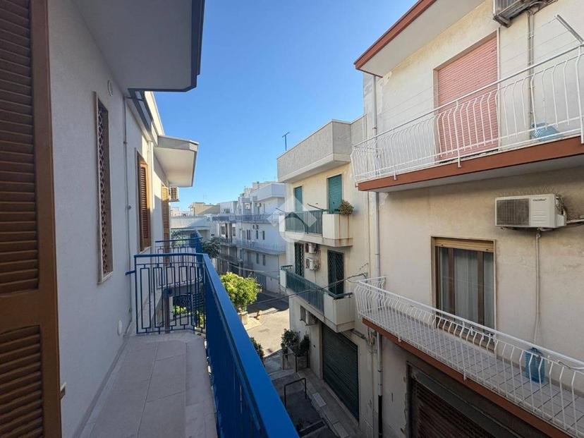 Trilocale via Antonio Gramsci 8, Polignano a Mare — foto 2 di 13