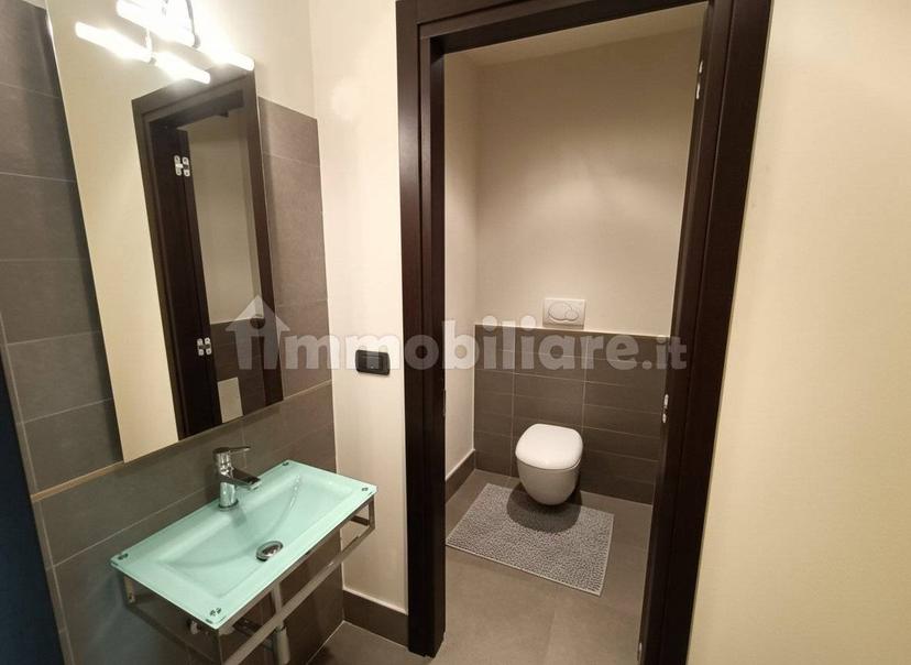 Bilocale largo Caleotto, Caleotto, Lecco — foto 12 di 15