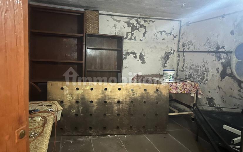 Trilocale buono stato, piano terra, Centro, Vignola — foto 2 di 7