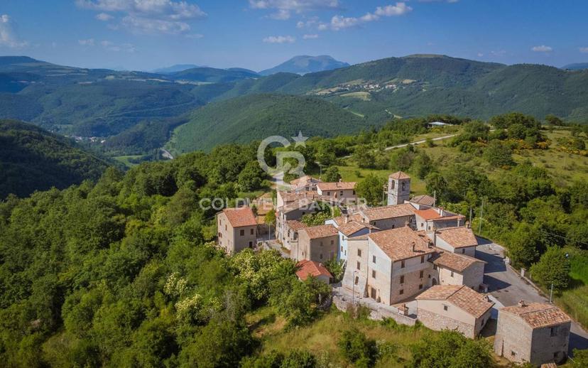 Rustico Morro di Rasiglia, Carpello, Scopoli, Casenove, Verchiano, Foligno — foto 42 di 45