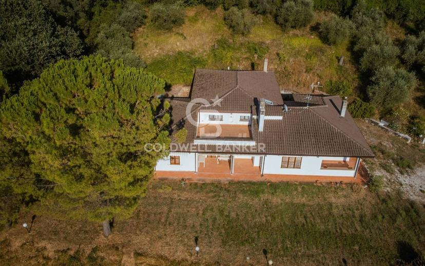Villa unifamiliare, buono stato, 363 m², Spello — foto 18 di 32