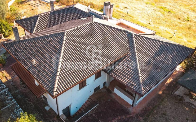 Villa unifamiliare, buono stato, 363 m², Spello — foto 3 di 32