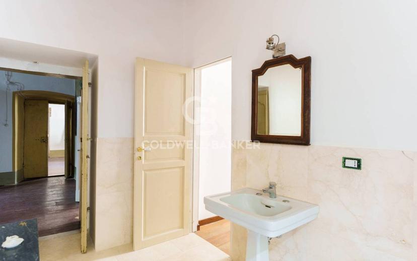Quadrilocale corso G. Mazzini 71, Centro Storico, Spoleto — foto 19 di 31