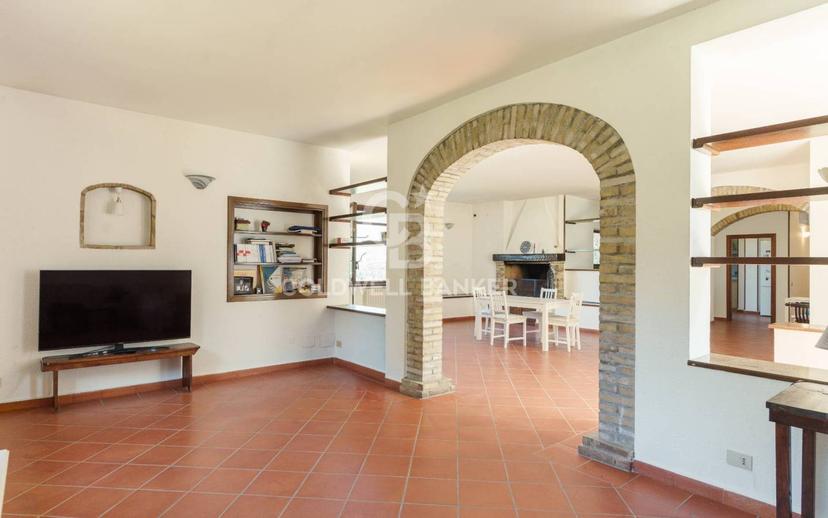 Villa unifamiliare, buono stato, 363 m², Spello — foto 25 di 32