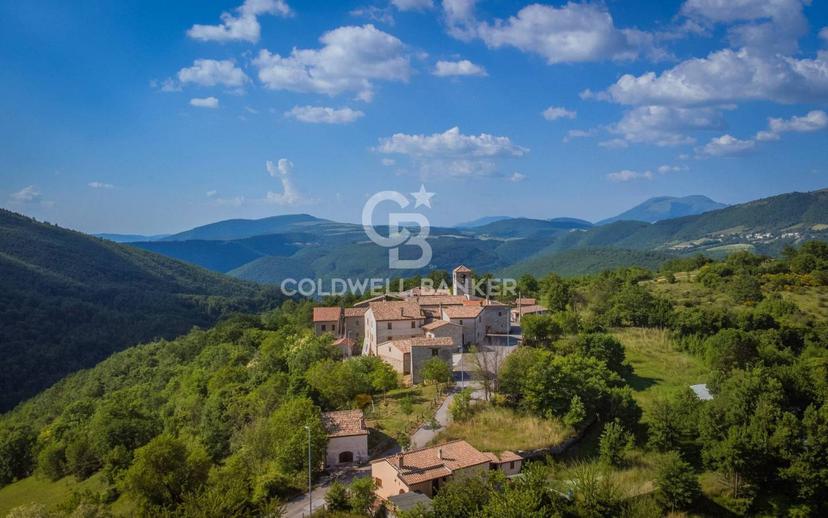 Rustico Morro di Rasiglia, Carpello, Scopoli, Casenove, Verchiano, Foligno — foto 12 di 45