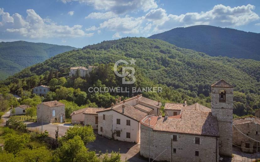 Rustico Morro di Rasiglia, Carpello, Scopoli, Casenove, Verchiano, Foligno — foto 2 di 45