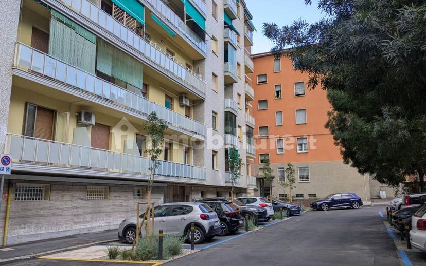 Trilocale buono stato, primo piano, Talon, Croce, Casalecchio di Reno — foto 8 di 13