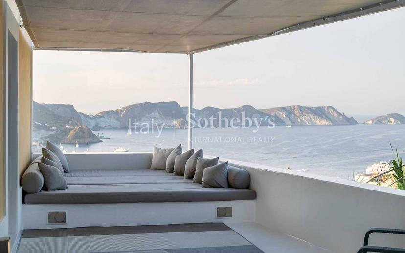 Villa unifamiliare via Scotti di Sopra, Centro, Ponza — foto 7 di 34