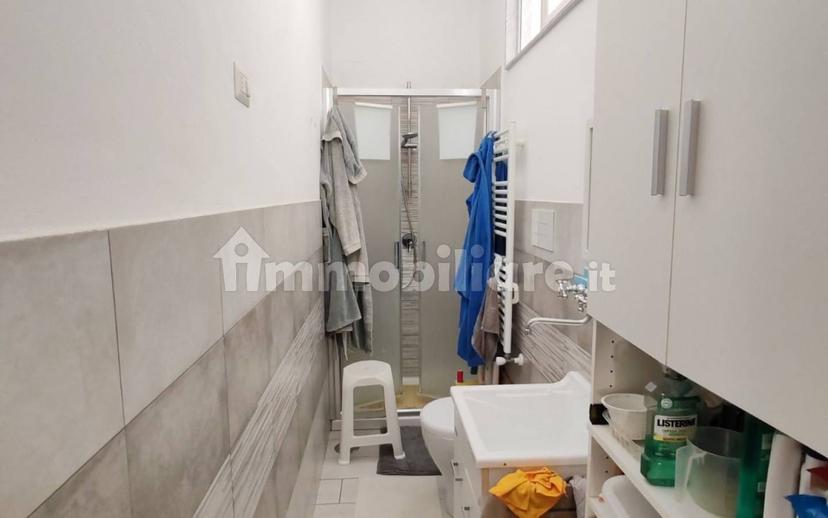 Trilocale buono stato, terzo piano, Centro, Formia — foto 15 di 18
