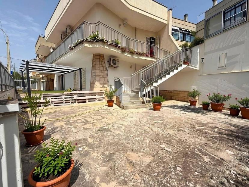 Bilocale via Capitano Domenico Trotta 10, Centro, Nardò — foto 6 di 24