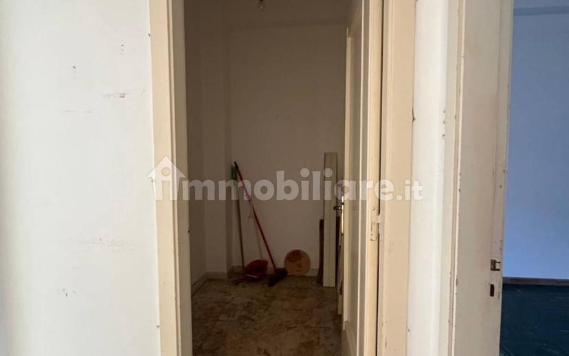 Trilocale via 20 Settembre 3, Borgo, Taranto — foto 8 di 21
