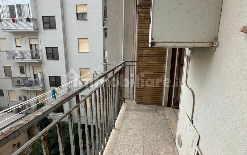 Trilocale via 20 Settembre 3, Borgo, Taranto — foto 4 di 21