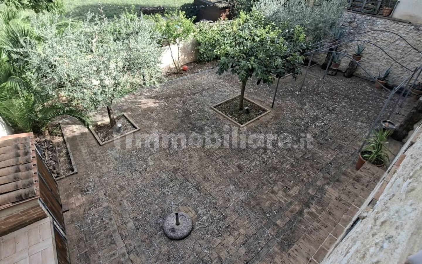 Terratetto unifamiliare via Orlando del Frate, Eggi, Bazzano, Borgiano, Vallocchia, Spoleto
