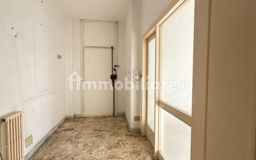 Trilocale via 20 Settembre 3, Borgo, Taranto — foto 16 di 21
