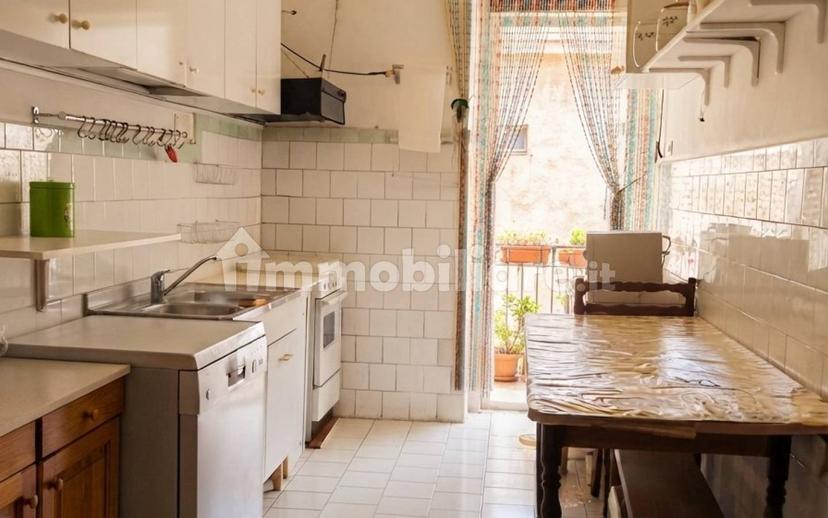 Trilocale via D'Alò Alfieri 35, Tre Carrare, Taranto — foto 5 di 9