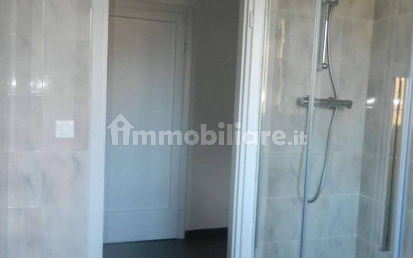 Trilocale via Trieste 88, Centro, Sondrio — foto 2 di 20