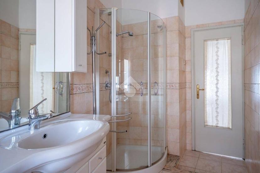 Trilocale via La Vega 20, La Vega - Regioni, Cagliari — foto 21 di 25