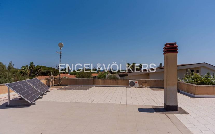 Villa unifamiliare via Lago di Lugano 33, Fontane Bianche, Siracusa — foto 40 di 40
