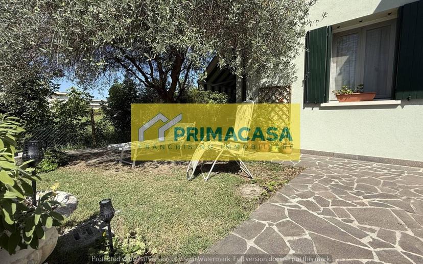 Villa plurifamiliare via Guglielmo Marconi 20, Centro, Santa Maria di Sala