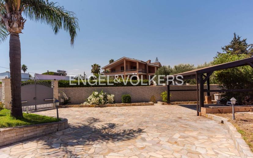 Villa unifamiliare via Lago di Lugano 33, Fontane Bianche, Siracusa — foto 38 di 40
