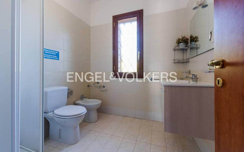 Villa unifamiliare via Lago di Lugano 33, Fontane Bianche, Siracusa — foto 3 di 40