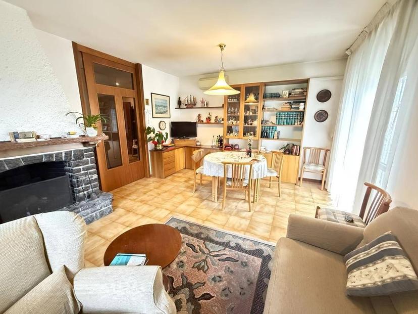 Villa unifamiliare via Don G. Solaro 24, Centro, Airuno — foto 8 di 28