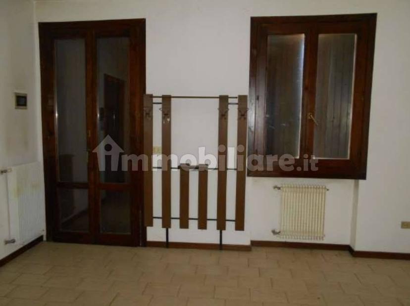 Trilocale piazza Rovegliana, 34, Piazza, Recoaro Terme — foto 2 di 4