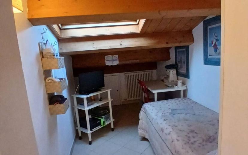 Quadrilocale ottimo stato, su più livelli, Cattolica — foto 16 di 29