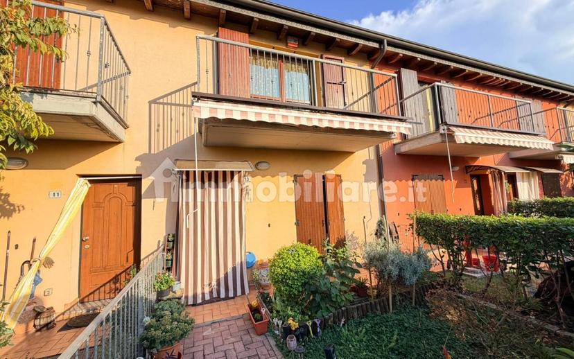 Villa a schiera via Dr. Riccardo Riccardi-Coenzo, Coenzo, Sorbolo Mezzani — foto 10 di 35
