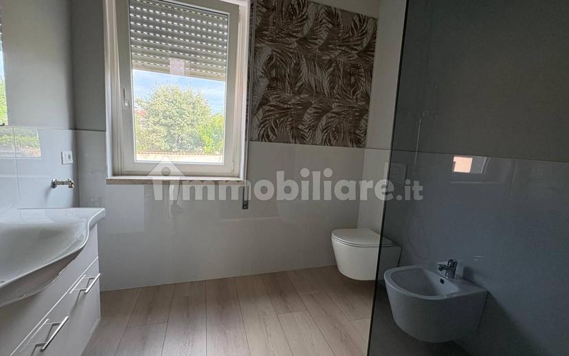 Trilocale via Regia Antica, Lonato, Lonato del Garda — foto 10 di 15