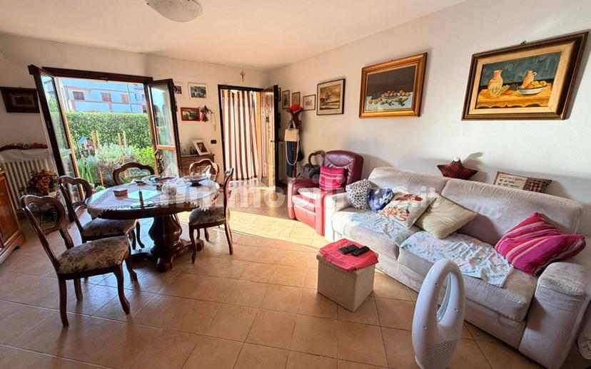 Villa a schiera via Dr. Riccardo Riccardi-Coenzo, Coenzo, Sorbolo Mezzani — foto 3 di 35