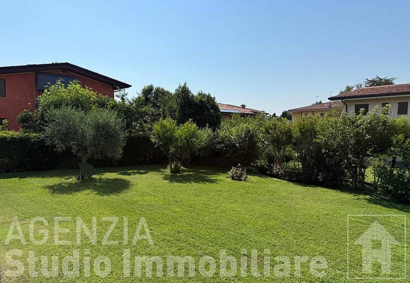 Villa bifamiliare via del Santuario, Lonato, Lonato del Garda — foto 9 di 18