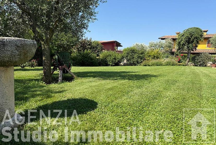 Villa bifamiliare via del Santuario, Lonato, Lonato del Garda — foto 4 di 18