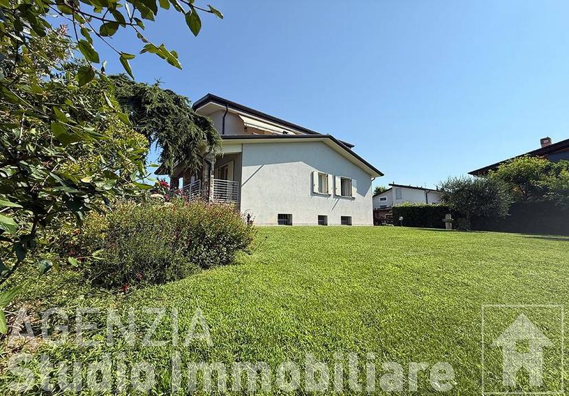 Villa bifamiliare via del Santuario, Lonato, Lonato del Garda — foto 18 di 18