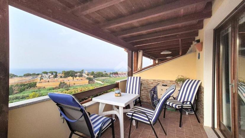 Trilocale via Alfonso D'Aragona 11, Castelsardo — foto 38 di 44