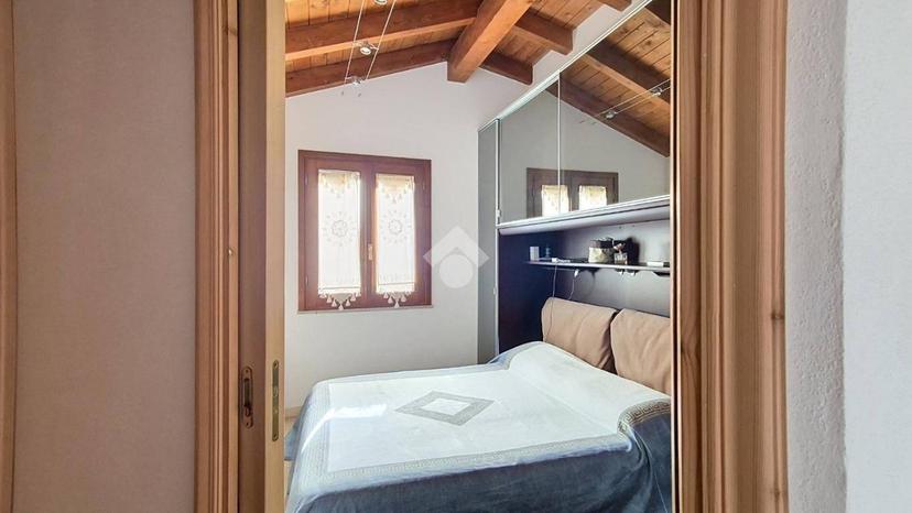 Trilocale via Alfonso D'Aragona 11, Castelsardo — foto 42 di 44