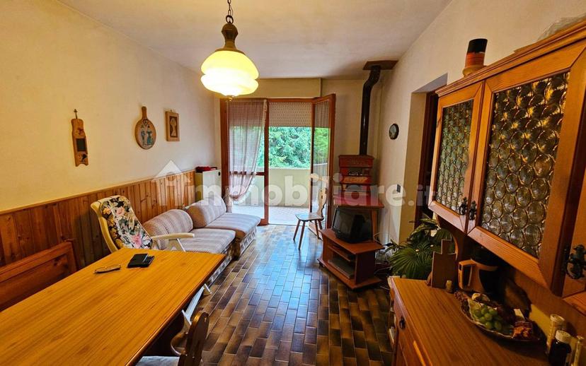 Trilocale via Giovanni Gortani 37, Arta Terme