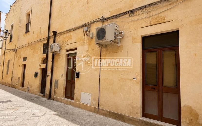 Terratetto unifamiliare Corte dei Giugni 16, Centro Storico, Lecce — foto 3 di 28